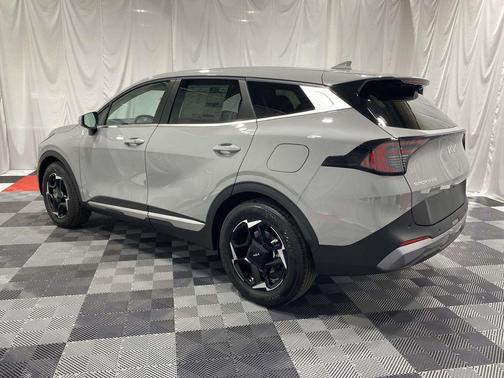 Wolf Gray 2026 Kia Sportage EX