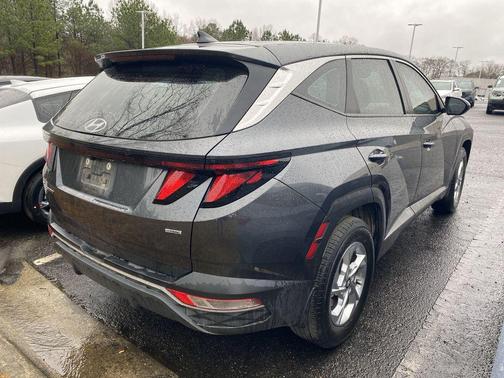 2024 Hyundai TUCSON SE