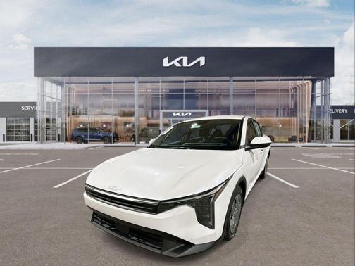 2025 Kia K4 LX