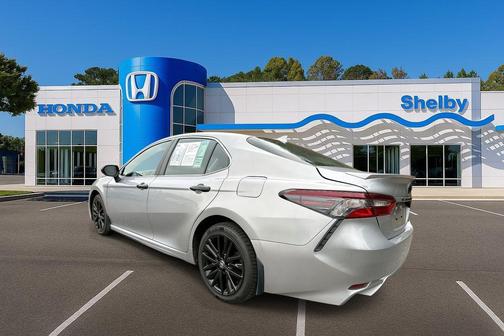 2024 Toyota Camry SE