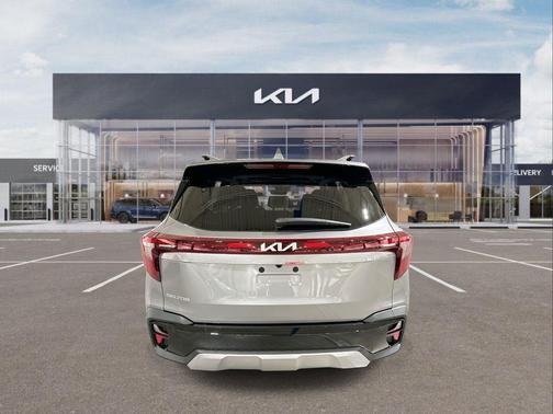 Steel Gray 2026 Kia Seltos EX