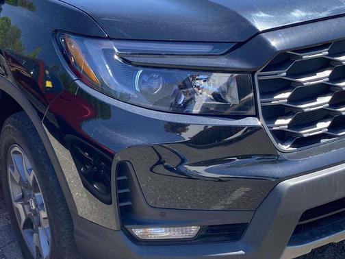 2023 Honda Passport AWD TrailSport
