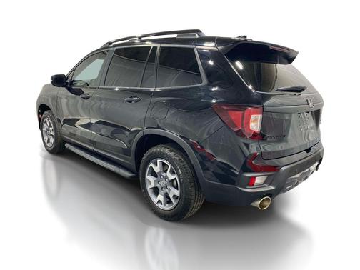 Crystal Black Pearl 2023 Honda Passport AWD TrailSport