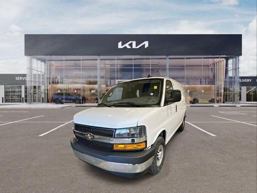 2024 Chevrolet Express 2500 RWD 2500 Regular Wheelbase WT