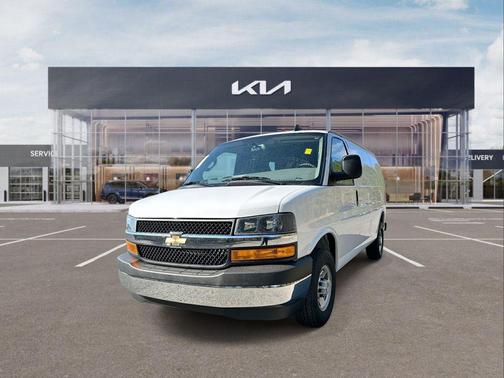 2024 Chevrolet Express 2500 RWD 2500 Regular Wheelbase WT