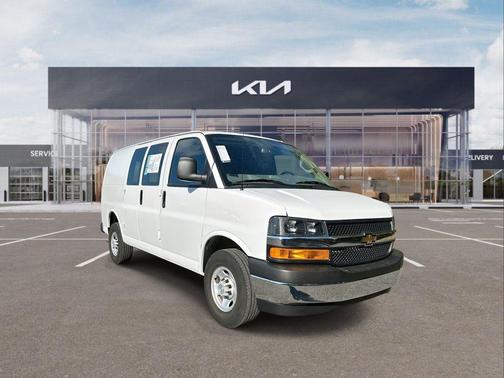 2024 Chevrolet Express 2500 RWD 2500 Regular Wheelbase WT