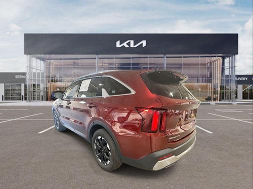 2025 Kia Sorento S