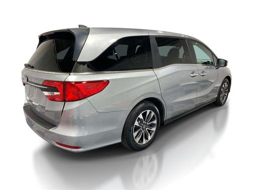 Lunar Silver Metallic 2024 Honda Odyssey EX-L