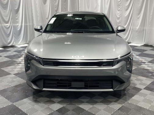 Steel Gray 2026 Kia K4 EX