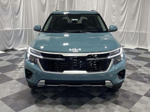 Pluton Blue 2026 Kia Seltos EX