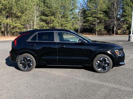 2024 Kia Niro EV Wave