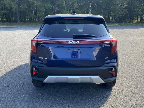 2025 Kia Seltos LX