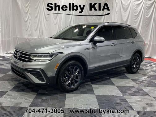 2023 Volkswagen Tiguan 2.0T SE