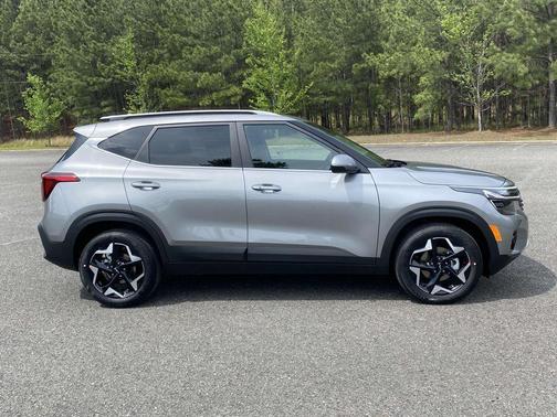 2025 Kia Seltos EX