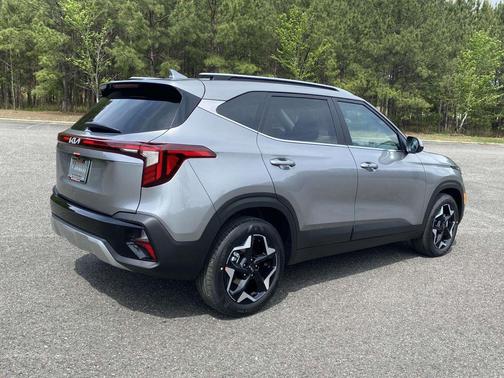 2025 Kia Seltos EX