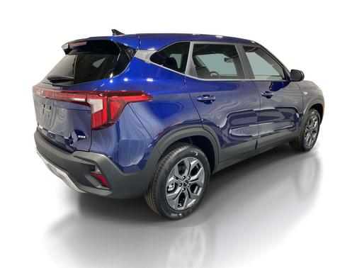 Dark Ocean Blue 2026 Kia Seltos LX