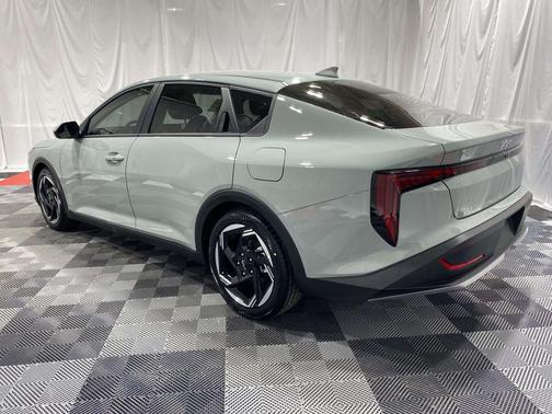 Morning Haze 2026 Kia K4 EX