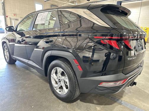 2024 Hyundai TUCSON SE
