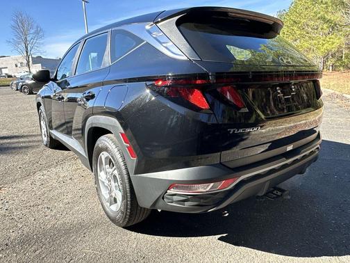 2024 Hyundai TUCSON SE