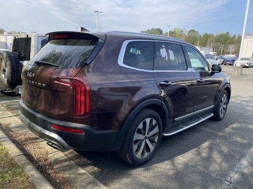2022 Kia Telluride S