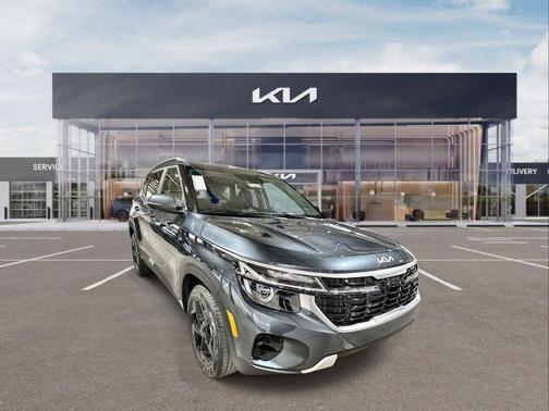 Gravity Gray 2026 Kia Seltos EX