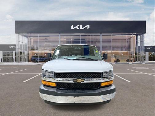 2024 Chevrolet Express 2500 RWD 2500 Regular Wheelbase WT