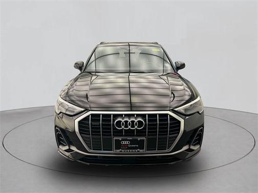 2022 Audi Q3 Premium 45 TFSI S line quattro Tiptronic