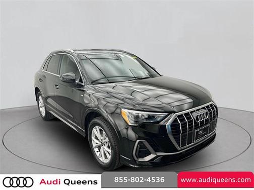 2022 Audi Q3 Premium 45 TFSI S line quattro Tiptronic