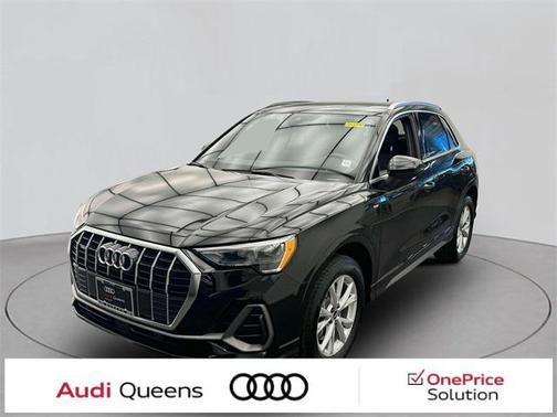 2022 Audi Q3 Premium 45 TFSI S line quattro Tiptronic