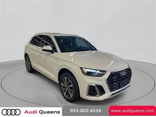 2022 Audi Q5 Premium 45 TFSI S line quattro S tronic