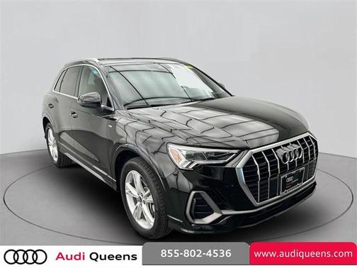 2021 Audi Q3 Premium Plus 45 TFSI S line quattro Tiptronic