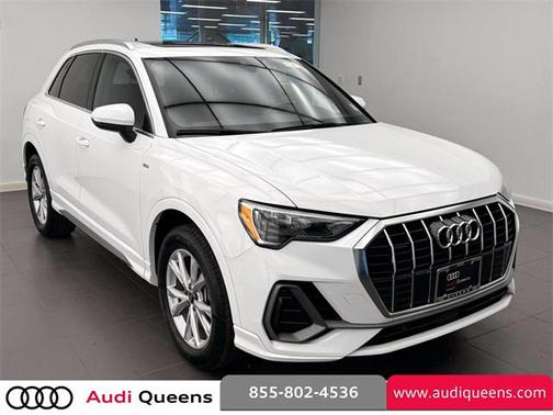 2022 Audi Q3 Premium 45 TFSI S line quattro Tiptronic