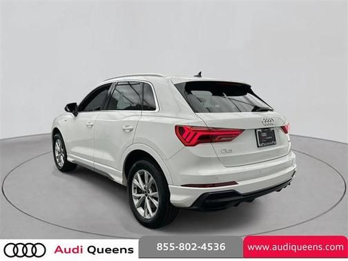 2022 Audi Q3 Premium 45 TFSI S line quattro Tiptronic