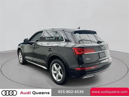 2023 Audi Q5 Premium 40 TFSI quattro S tronic