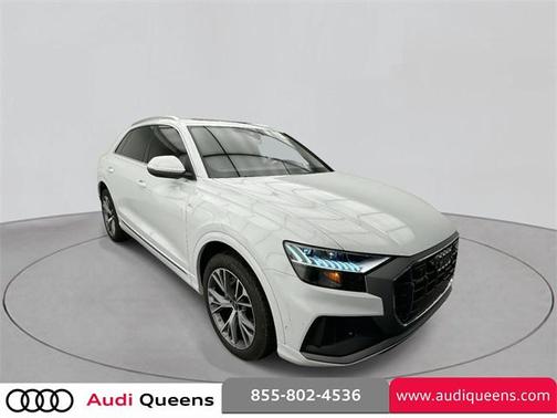 2023 Audi Q8 Premium Plus 55 TFSI quattro Tiptronic