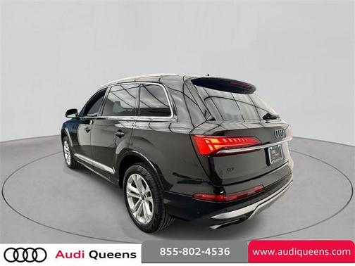 2025 Audi Q7 Premium Plus 55 TFSI quattro Tiptronic