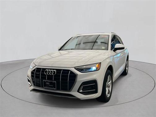 2022 Audi Q5 Premium 40 TFSI quattro S tronic