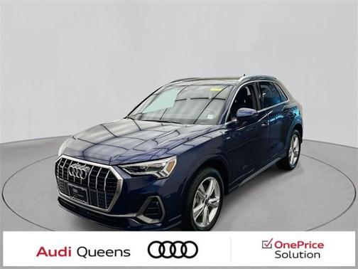 2024 Audi Q3 Premium 45 TFSI S line quattro Tiptronic