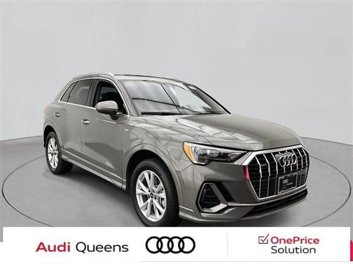 2022 Audi Q3 Premium 45 TFSI S line quattro Tiptronic