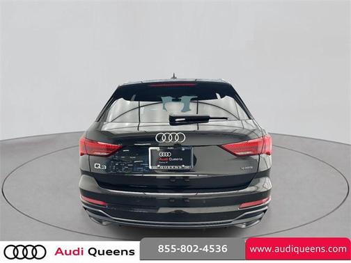 2022 Audi Q3 Premium Plus 45 TFSI S line quattro Tiptronic
