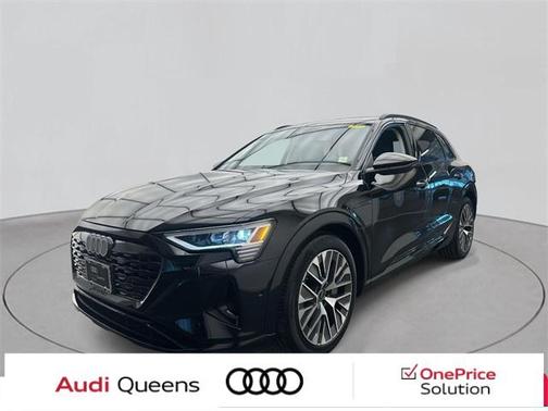 Mythos Black Metallic 2024 Audi Q8 e-tron Premium Plus quattro SUV