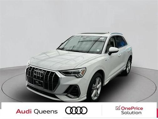 2022 Audi Q3 Premium Plus 45 TFSI S line quattro Tiptronic