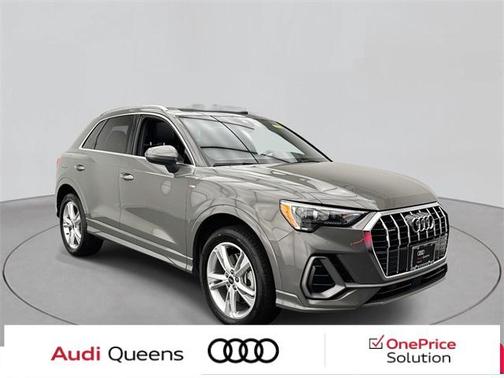 2022 Audi Q3 Premium 45 TFSI S line quattro Tiptronic