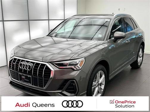 2024 Audi Q3 Premium 45 TFSI S line quattro Tiptronic