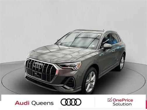 2024 Audi Q3 Premium 45 TFSI S line quattro Tiptronic