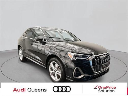 2023 Audi Q3 Premium 45 TFSI S line quattro Tiptronic