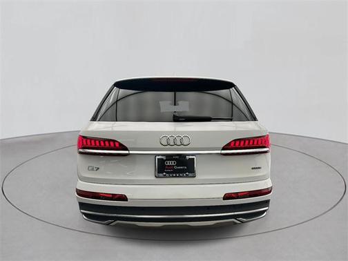 2022 Audi Q7 Premium Plus 55 TFSI quattro Tiptronic