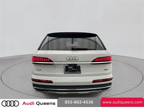 2022 Audi Q7 Premium Plus 55 TFSI quattro Tiptronic