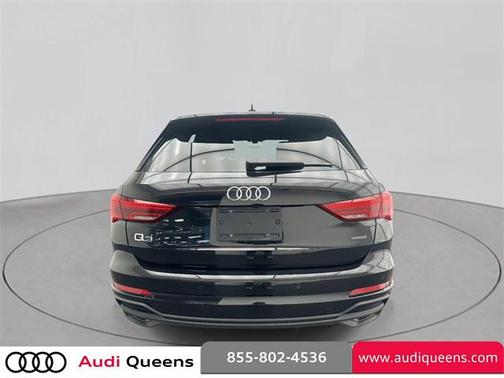 2023 Audi Q3 Premium 45 TFSI S line quattro Tiptronic