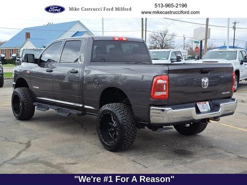 2019 RAM 2500 Tradesman Crew Cab 4x4 6'4' Box